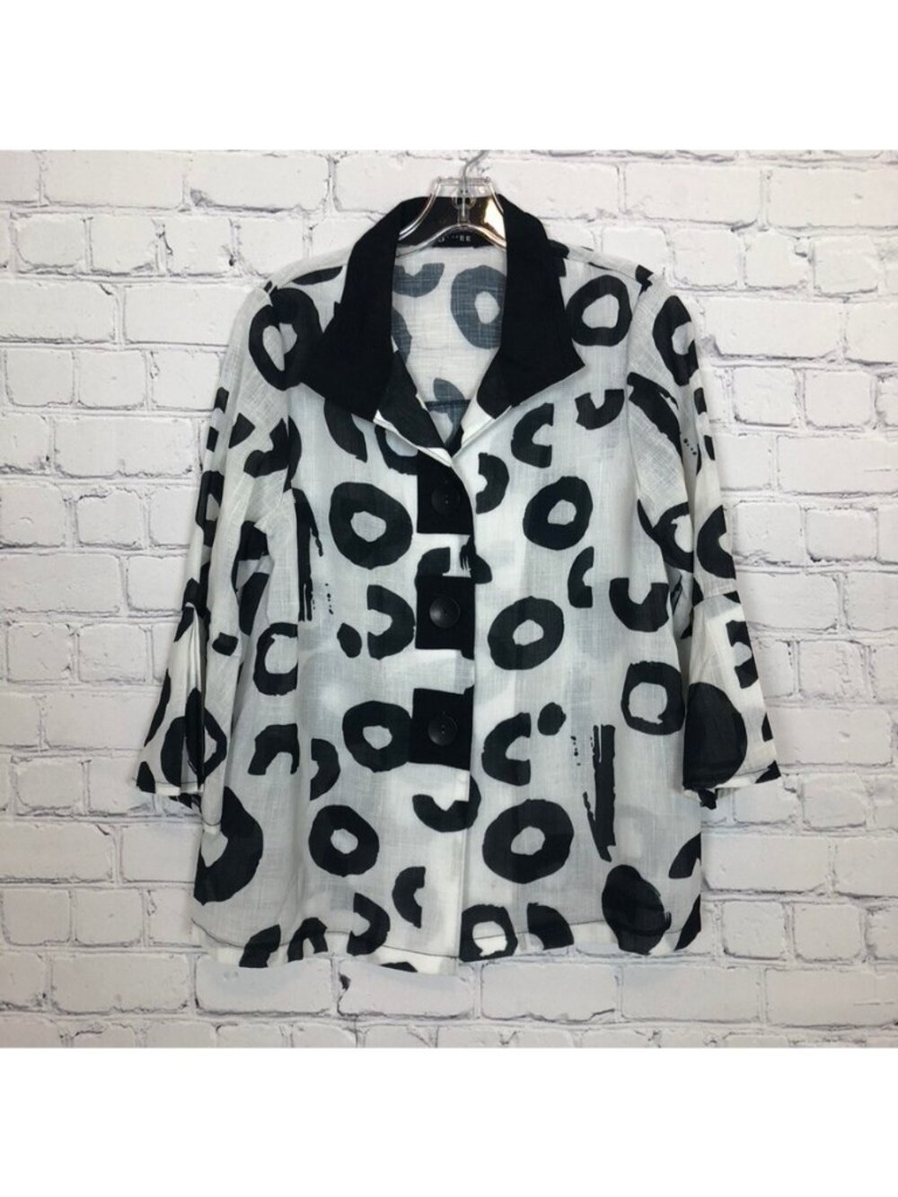Damee White Black Jacket Size S Abstract Circle Print